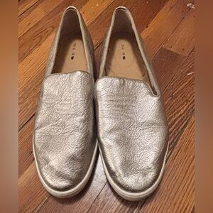Birdies - The Swift Gold Slip On Shoes size 9